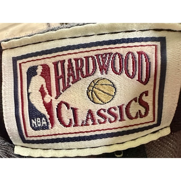 RARE! Miami Heat Mitchell & Ness‎ Snap Back Grey with Flamed Bill Hat /Cap NBA - Picture 12 of 12